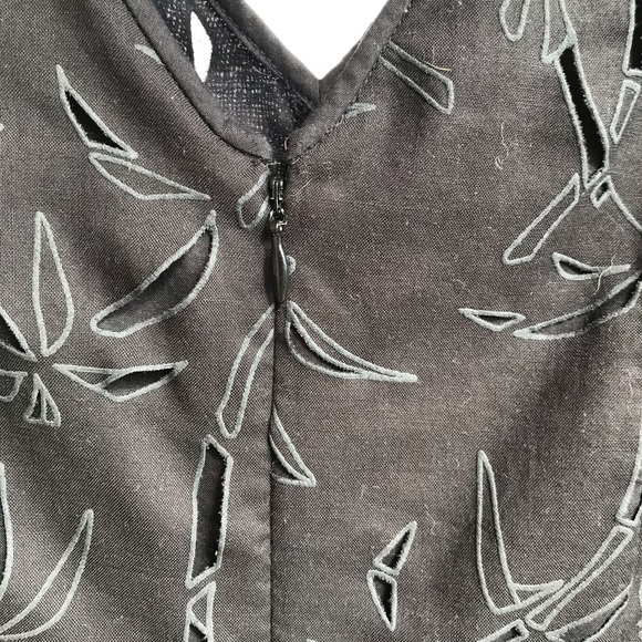 J Crew Black Dress w Cutout Palm Tree Design Size 4 - Picture 4 of 5